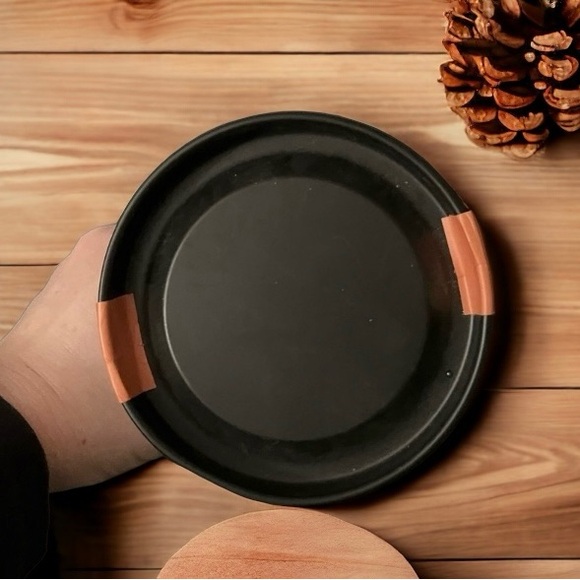 NEW Gym Scream A Kentucky Murder Mystery Lagoon Group Game - Picture 3 of 3